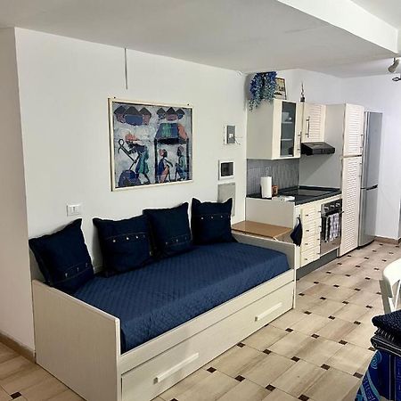 Celeste Apartment Genua Buitenkant foto